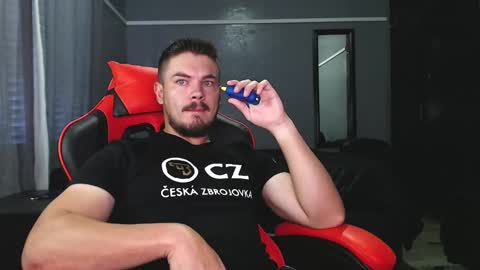 blueeyeboy0 online show from December 4, 2024, 3:59 am