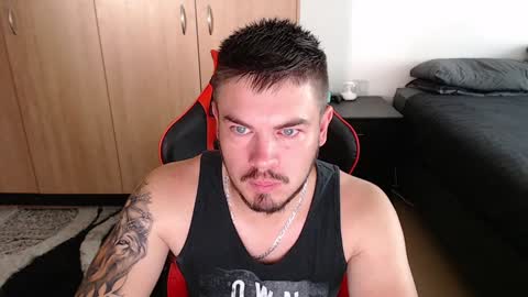 blueeyeboy0 online show from January 21, 2025, 6:00 am