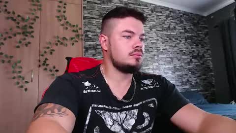 blueeyeboy0 online show from December 2, 2025, 9:36 am