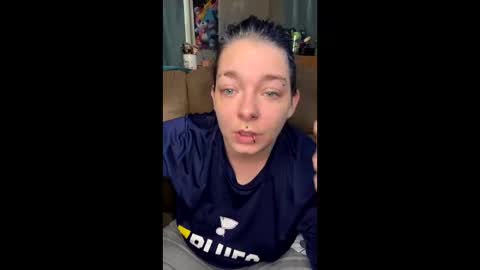 blueeyedbeauty92 online show from November 25, 2025, 9:04 pm