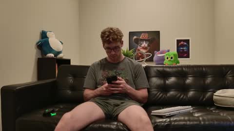 blueeyedtallguy online show from September 18, 2025, 1:40 am