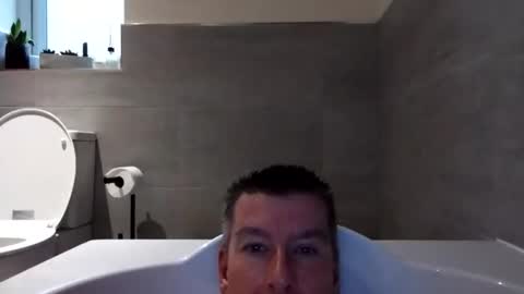 Snapshot of blueeyesteele chatting on September 14, 2025, 3:55 pm blueeyesteele online show from September 14, 2025, 3:55 pm