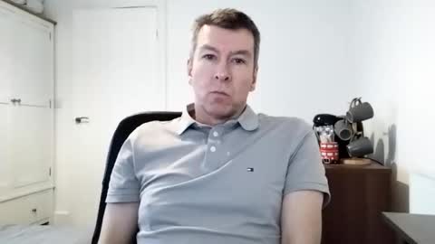 Snapshot of blueeyesteele chatting on January 19, 2026, 9:35 am blueeyesteele online show from January 19, 2026, 9:35 am