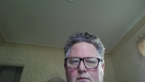 bluemoose70 online show from October 26, 2025, 4:46 pm