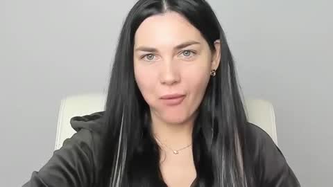 Kelly online show from October 24, 2025, 8:00 am