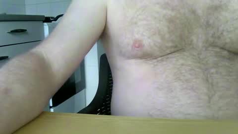 Snapshot of blundernew chatting on December 4, 2024, 8:45 am blundernew online show from December 4, 2024, 8:45 am