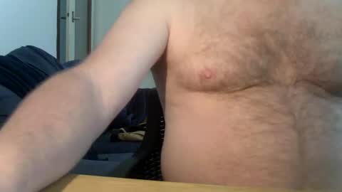 Snapshot of blundernew chatting on February 19, 2025, 9:17 am blundernew online show from February 19, 2025, 9:17 am