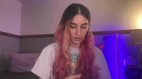 Snapshot of bluntbabe chatting on March 6, 2026, 1:02 am Sasha online show from March 6, 2026, 1:02 am