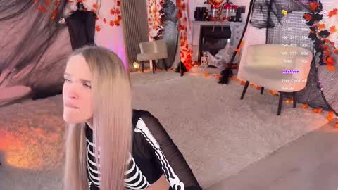 Snapshot of blush_mikki chatting on October 29, 2025, 11:45 am Mikki chan online show from October 29, 2025, 11:45 am