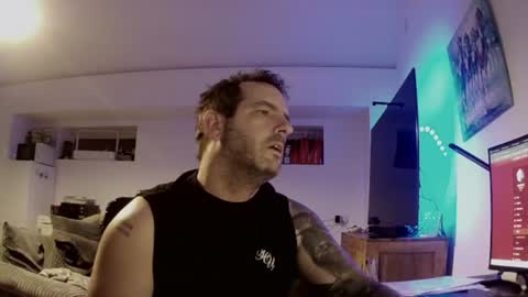 Snapshot of blustar81 chatting on January 5, 2025, 6:56 am Blustar81 online show from January 5, 2025, 6:56 am