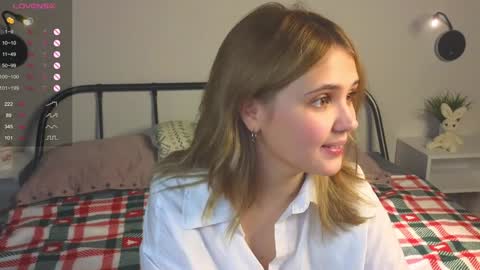 Snapshot of blytheaven chatting on December 21, 2024, 8:32 pm Erica online show from December 21, 2024, 8:32 pm