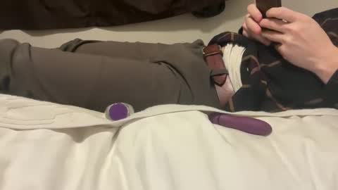 Snapshot of bmclovin_7 chatting on February 27, 2025, 4:31 am bmclovin_7 online show from February 27, 2025, 4:31 am