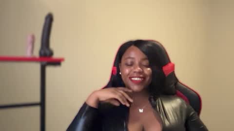       online show from December 1, 2025, 9:42 pm