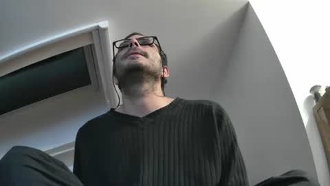 bo22222222 online show from November 4, 2025, 8:41 pm