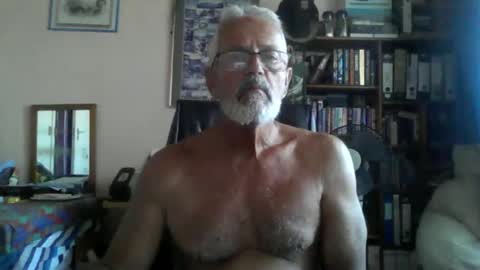 Bobbgud online show from May 24, 2026, 1:49 pm