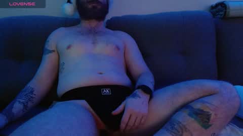 Snapshot of bobbyenglish69 chatting on December 20, 2025, 9:38 am Bobby English online show from December 20, 2025, 9:38 am