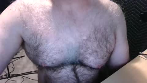 Snapshot of bobbyhill27b chatting on March 15, 2026, 5:52 pm BobbyHill27b online show from March 15, 2026, 5:52 pm