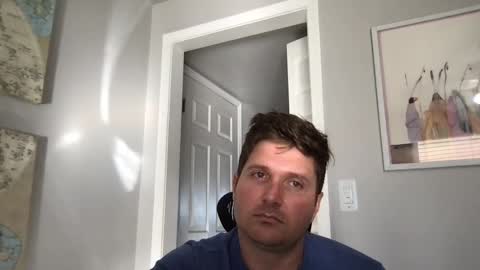 bobbylightfoot3 online show from December 6, 2024, 9:35 pm