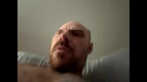 Snapshot of bodyart85_19 chatting on December 26, 2024, 6:12 pm Bodyart85 19 online show from December 26, 2024, 6:12 pm