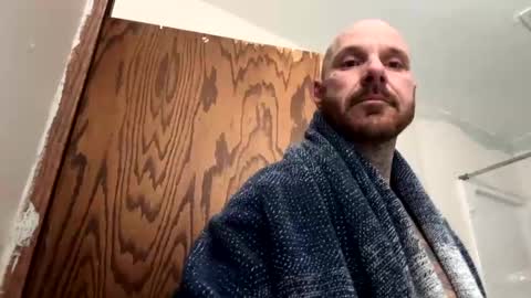 Snapshot of bodyart85_19 chatting on January 22, 2025, 5:06 pm Bodyart85 19 online show from January 22, 2025, 5:06 pm