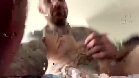 Snapshot of bodyart85_19 chatting on September 22, 2025, 7:05 pm Bodyart85 19 online show from September 22, 2025, 7:05 pm