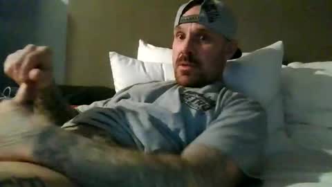 Snapshot of bodyart85_19 chatting on December 20, 2025, 7:26 am Bodyart85 19 online show from December 20, 2025, 7:26 am