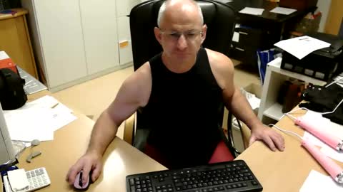 Snapshot of bodymen1 chatting on September 26, 2025, 7:34 am bodymen1 online show from September 26, 2025, 7:34 am
