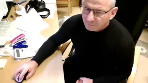 bodymen1 online show from November 26, 2025, 11:11 am