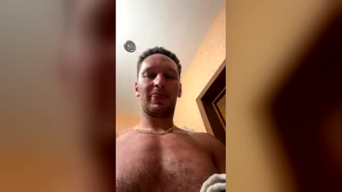 Snapshot of bodyspeaks chatting on May 16, 2026, 8:18 pm bodyspeaks online show from May 16, 2026, 8:18 pm