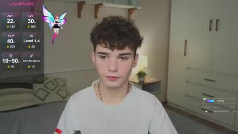 ALEXPVT IS OPEN online show from October 12, 2025, 4:00 am