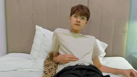 Boleyn online show from January 17, 2025, 10:01 pm