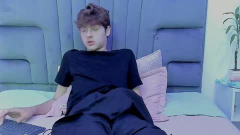 Boleyn online show from February 14, 2025, 12:14 pm