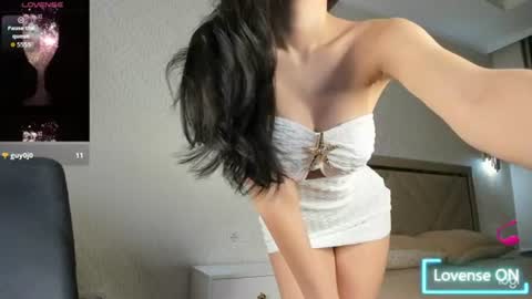 Snapshot of bolo_yang chatting on July 25, 2026, 11:46 pm ask me online show from July 25, 2026, 11:46 pm