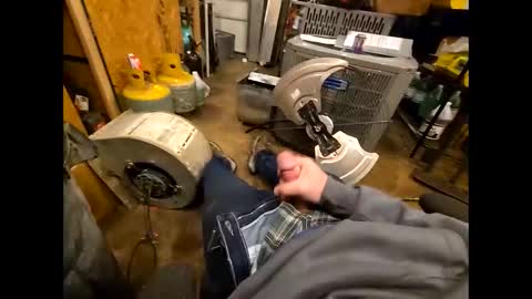 Snapshot of bombinshaman chatting on December 4, 2025, 4:38 pm bombinshaman online show from December 4, 2025, 4:38 pm