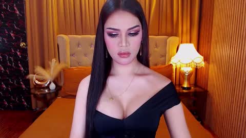 Snapshot of bombshellanita chatting on September 21, 2025, 10:50 am bombshellanita online show from September 21, 2025, 10:50 am