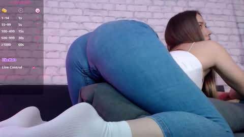 Aria online show from November 9, 2025, 11:36 pm