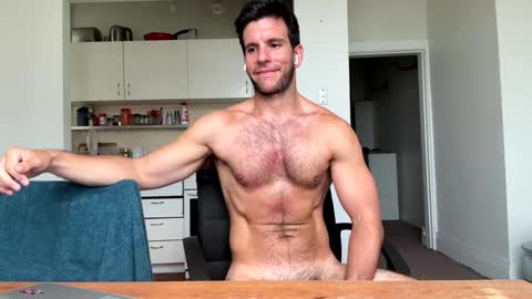 Snapshot of bondi333 chatting on February 6, 2025, 12:43 am Bondi online show from February 6, 2025, 12:43 am