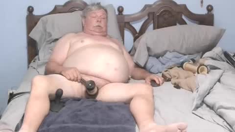 Snapshot of boner1961 chatting on July 11, 2026, 11:35 am boner1961 online show from July 11, 2026, 11:35 am