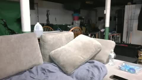 bongripingclitlicker online show from May 10, 2026, 3:12 am