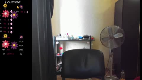 Snapshot of boni_nell__ chatting on December 13, 2024, 9:46 am Nell online show from December 13, 2024, 9:46 am