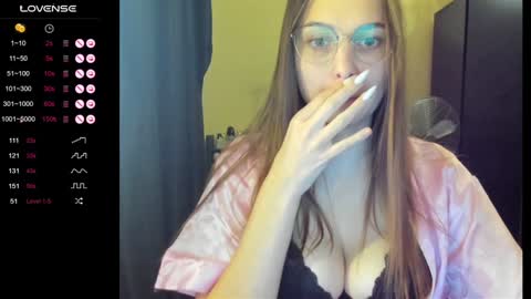Snapshot of boni_nell__ chatting on January 8, 2025, 6:09 pm Nell online show from January 8, 2025, 6:09 pm