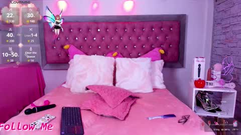 i AM Bonnie  online show from October 22, 2025, 5:30 am