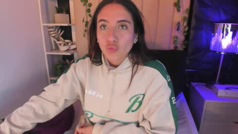 Snapshot of bonnali_lune chatting on February 11, 2026, 10:59 pm bonnali_lune online show from February 11, 2026, 10:59 pm