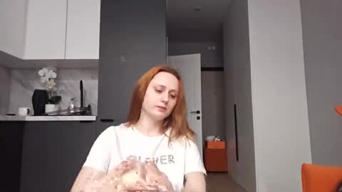 Snapshot of bonne_chance chatting on February 21, 2025, 9:11 pm bonne_chance online show from February 21, 2025, 9:11 pm