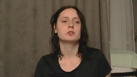 Snapshot of bonne_chance chatting on September 24, 2025, 10:13 pm bonne_chance online show from September 24, 2025, 10:13 pm