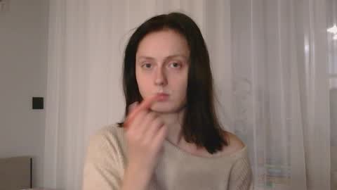 Snapshot of bonne_chance chatting on October 13, 2025, 5:57 pm bonne_chance online show from October 13, 2025, 5:57 pm