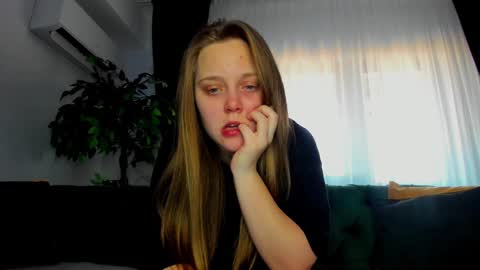 Bonnie online show from February 23, 2025, 7:33 am
