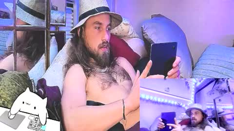 Snapshot of bonnie_and_clyde_11 chatting on November 20, 2025, 9:09 am Bonnie and Clyde online show from November 20, 2025, 9:09 am