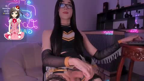 Snapshot of bonnie_luxury chatting on September 28, 2025, 5:24 am Bonnie Luxury online show from September 28, 2025, 5:24 am
