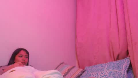 bonnieand_clyde22 online show from November 25, 2025, 2:44 am